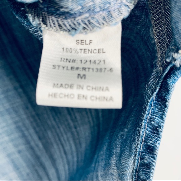 NWOT Denim by Ellison Women’s Denim Top Size Medium - Picture 4 of 7